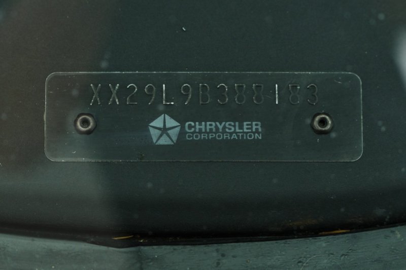 1969_dodge_charger-daytona_bat_dodgedaytona-307-55391.jpg