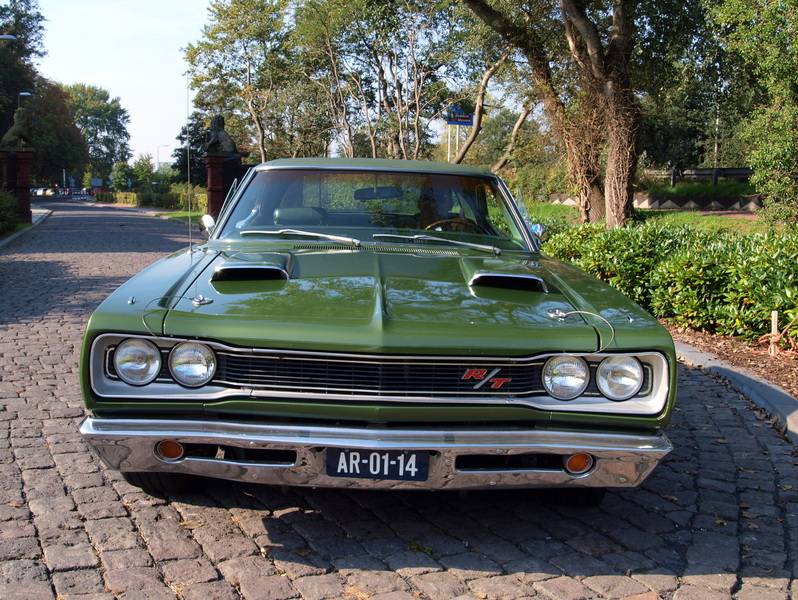 1969_Dodge_Coronet_R_slash_T_photo-1.jpg