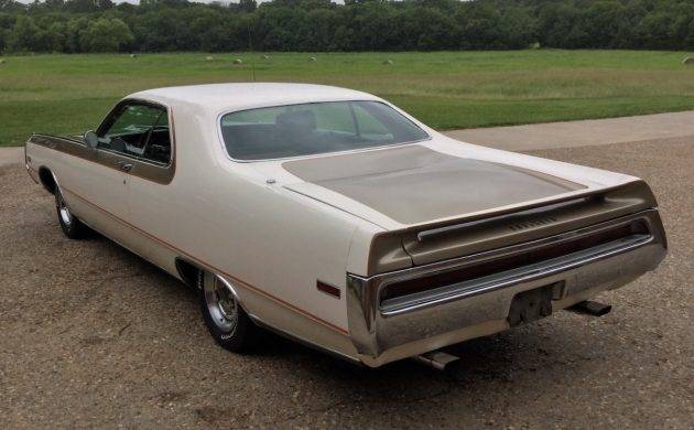1970-Chrysler-300-Hurst-Edition-2-630x390.jpg