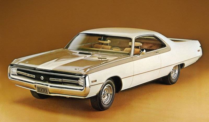 1970-chrysler-300-hurst-when-a-luxurious-full-size-model-morphed-into-a-muscle-car_13.jpg
