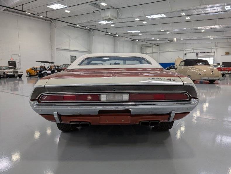 1970-dodge-challenger-rt-se (7).jpeg
