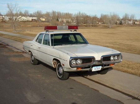 1970-dodge-coronet-police-or-fire-chief-car.jpg