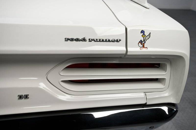 1970-plymouth-road-runner-superbird.jpg