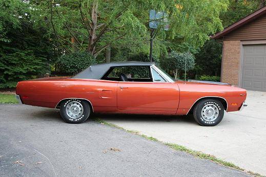 1970PlymouthRoadrunnersmaller_zpsce3bcb4e.jpg