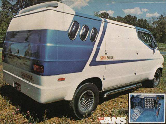 1970s-Custom-Vans-starquest.jpg