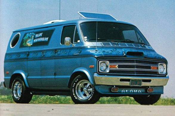 1971DodgeRamVan-e1565108346389.jpg