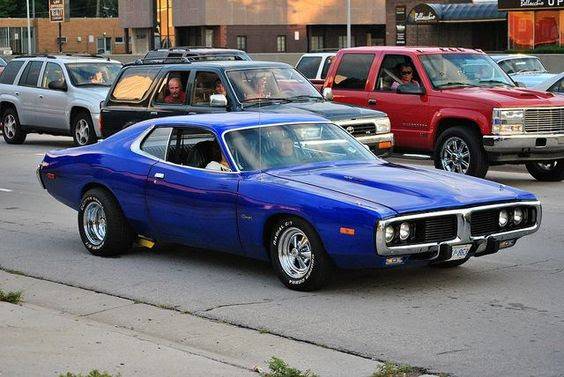 1974 CHARGER @ 2010 WOODWARD DREAM CRUISE.jpg