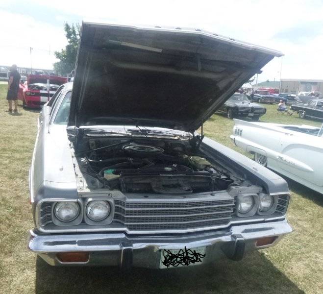 1974 Dodge Coronet.jpg