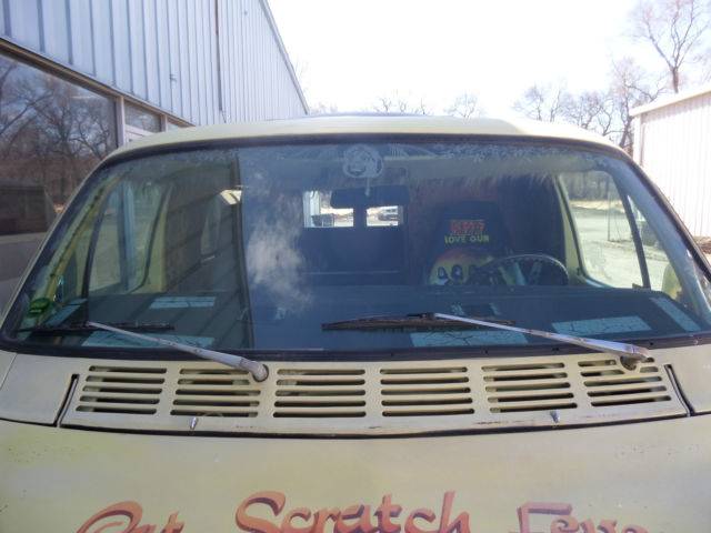 1975-dodge-tradesman-100-van-custom-hippy-shaggin-wagon-hippie-all-original-3.jpg