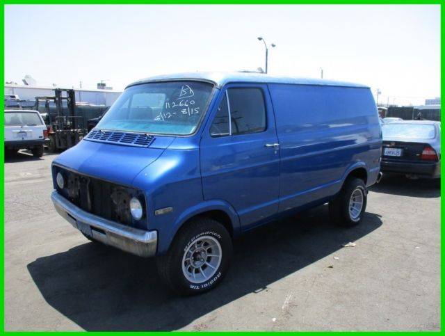 1977-dodge-b100-van-v8-automatic-gas-no-reserve-2.jpg