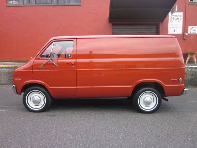1977-Dodge-Tradesman-Panel-Van.jpg
