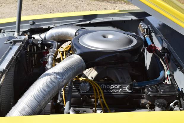 1977_chrysler_cordoba_15836781934e149ebcf8b75fe8d2DSC_0668.jpg