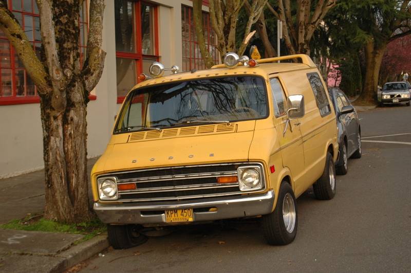 1978-Dodge-Ram-Van.%2B-%2B01.jpg
