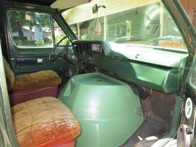 1978-dodge-tradesman-b200-steet-van-custom-van-royal-nice-solid-drive-home-10.jpg