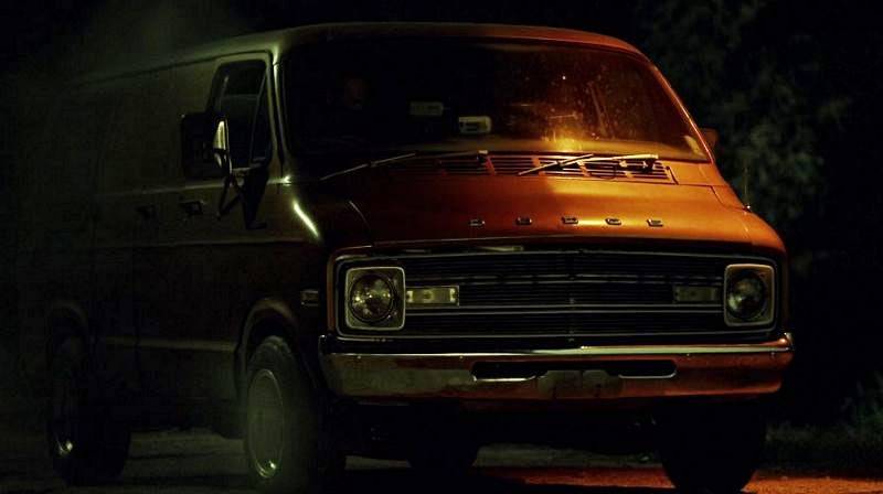 1978+Dodge+Tradesman-+Bad+Country+_+Midweek+movie+-+247Autoholic+-+Classic+Cars+in+Movies.jpg