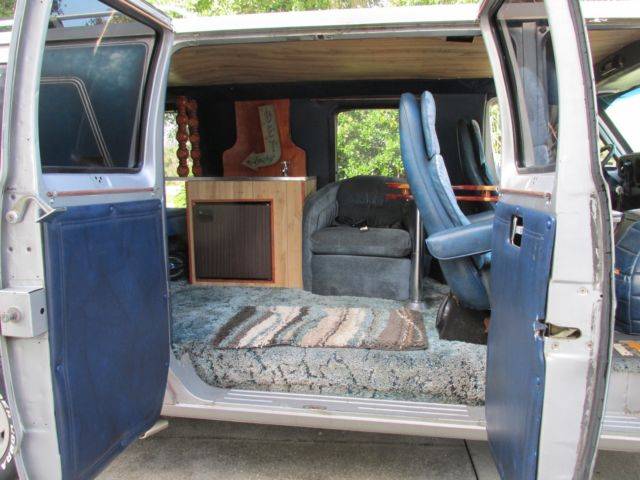 1978-dodge-tradesman-van-b200-hippy-shagin-wagon-nice-driver-9.jpg