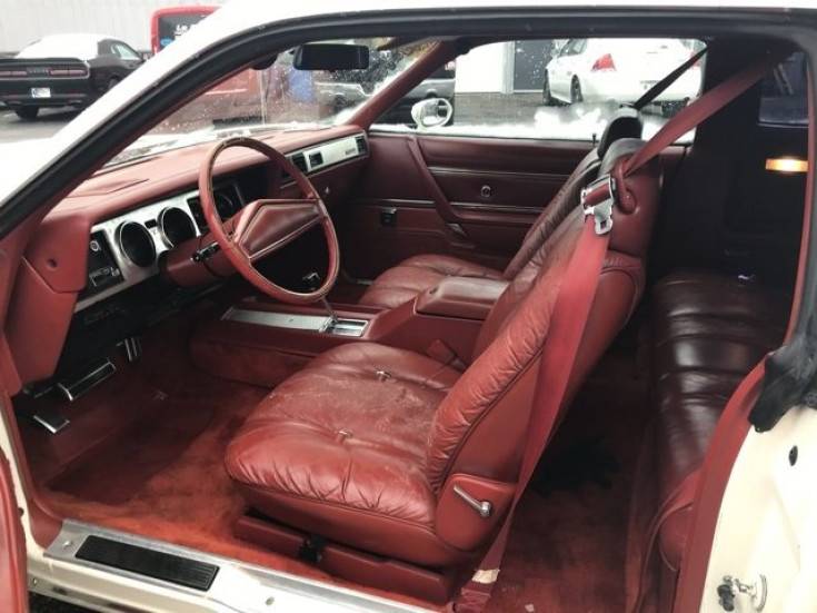 1979-Chrysler-300-american-classics--Car-101259302-93752691efb3094d04972af710b5ddbb.jpg
