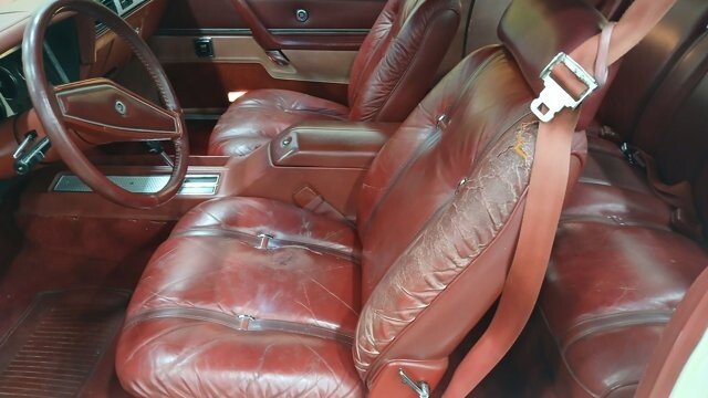 1979-Chrysler-300-American_Classics--Car-102390714-42d25be1be9675f404431b942b71712c.jpg