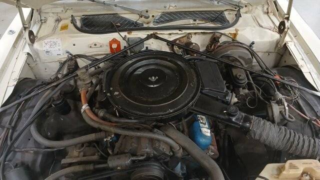 1979-Chrysler-300-American_Classics--Car-102390714-8b15d0f3056fdcc1d89f91d3ca9539a5.jpg