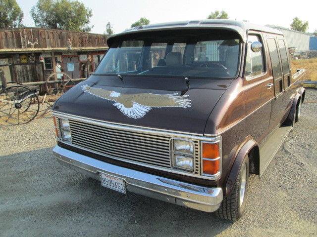 1979-dodge-b20-custom-van-8.jpg