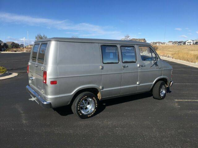 1979-dodge-van-b200-shorty-street-van-1-owner-v8-4-speed-mopar-5.jpg