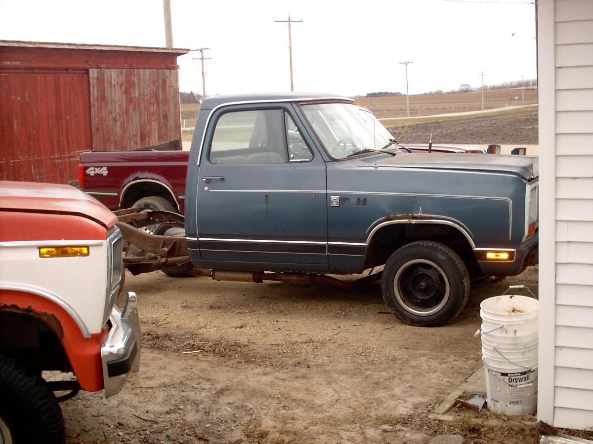 1979 Lil red 001.jpg