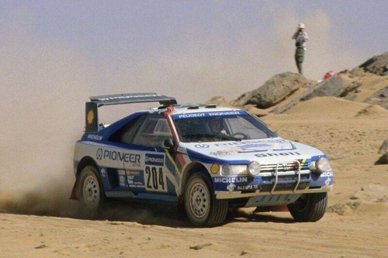 1988DakarRally-405-vatanen.jpg