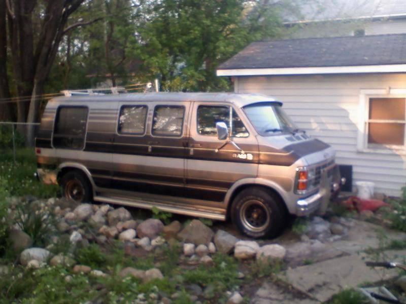 1991-dodge-ram-van-5.jpg