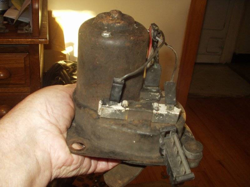 2 speed windshield wiper motor 1.JPG