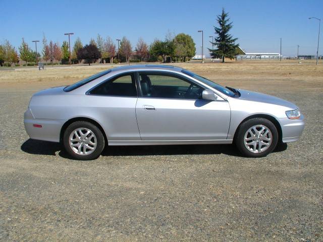 2001 Honda Accord Coupe 001 (Small).jpg