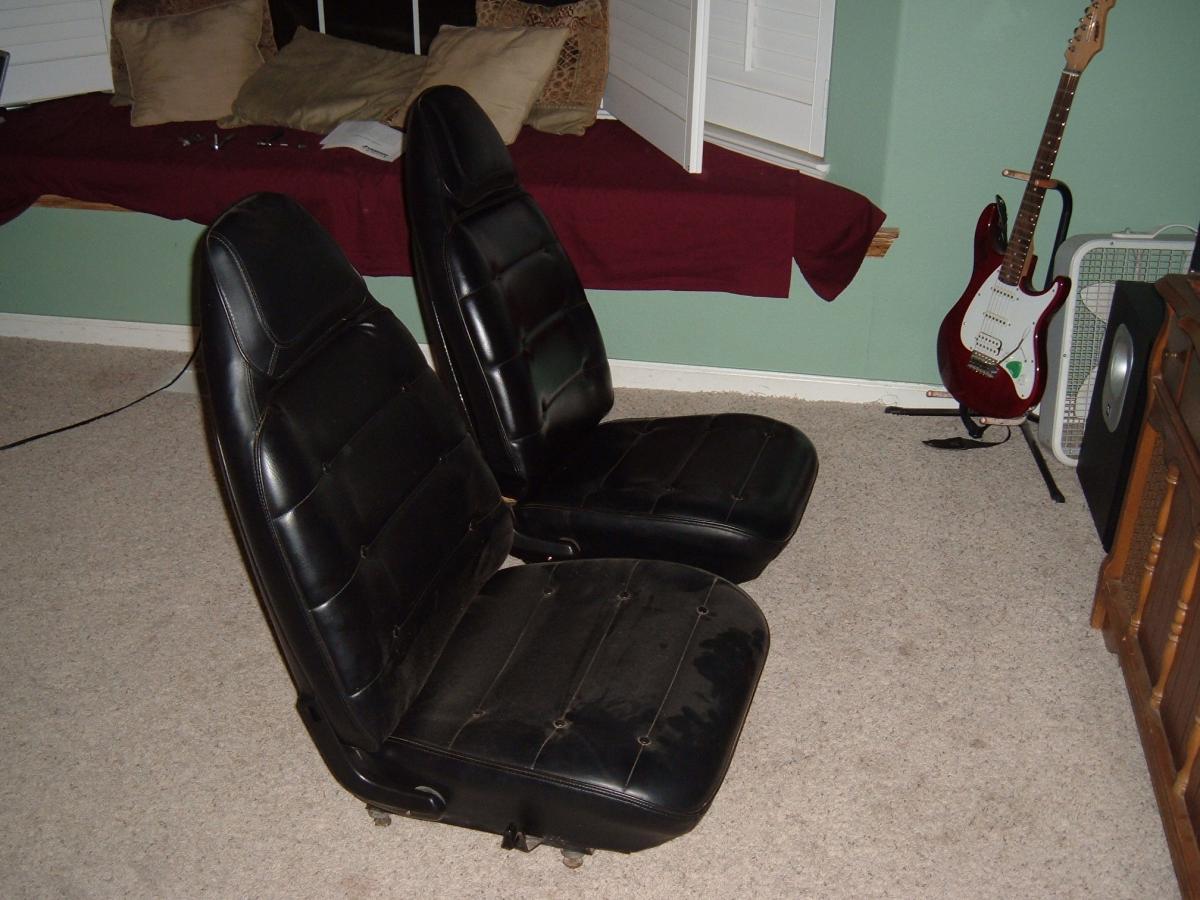 2004_0118seats0006.jpg