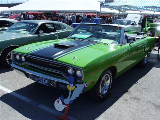 2007_Mopars_at_the_strip_111.jpg