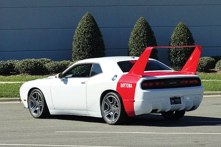 2013-dodge-challenger-daytona-2d.jpg
