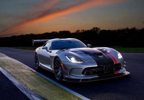 2016 Viper ACR 8.4ltr V-10 645hp 600ft#tq #1.jpg