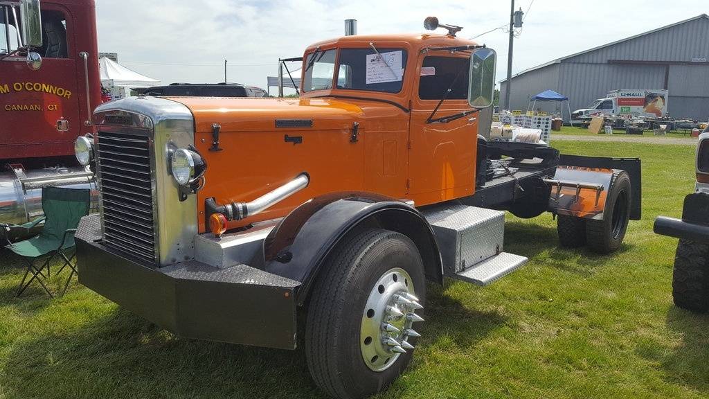 Antique truck show Bethlehem, CT For B Bodies Only Classic Mopar Forum