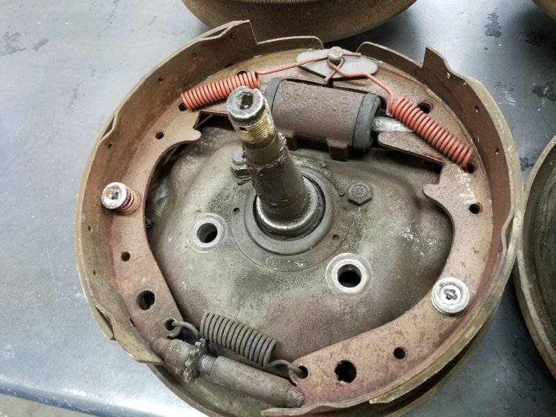 SOLD - 1969 11x3 Front Drum Brake Assembly | For B Bodies Only Classic