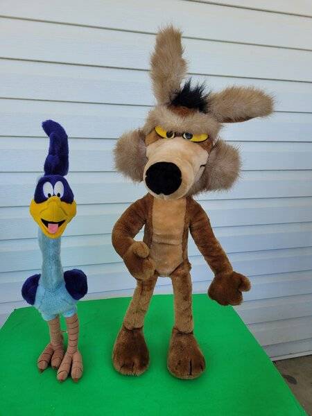 giant road runner plush