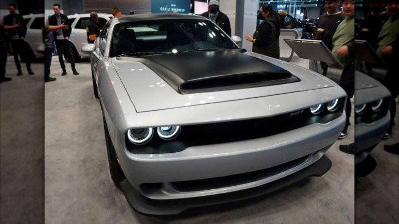 2023 Challenger Demon 170 1,025hp on E-85 silver & black.jpg