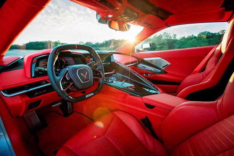 2023-chevrolet-corvette-z06-coupe-2023-chevrolet-corvette-z06-coupe-driver-seat-carbuzz-911322.jpg
