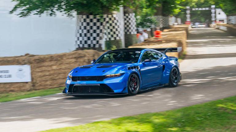 2024 Mustang GTD 815hp 5.2ltr SC V8 - True Blue.jpg