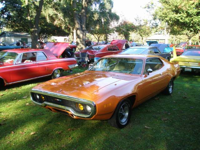 2025 MOPAR CAR SHOW 031 (Small).JPG