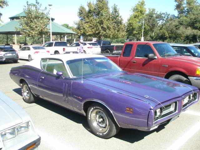 2025 MOPAR CAR SHOW 109 (Small).JPG