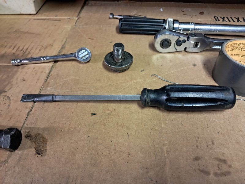 20251120_153028 Cam pry bar.jpg