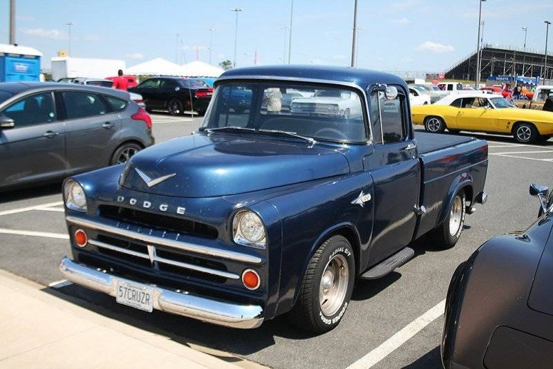 223 '57 Dodge D100 2.jpg