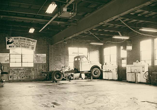 23_dunlap_hoist_s.jpg