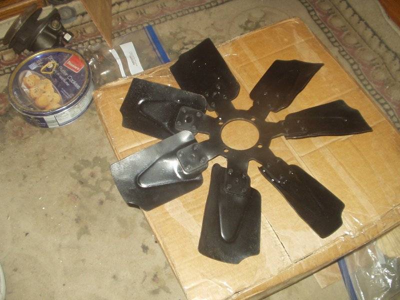 24 215 blade.JPG