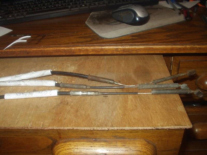 24 Accelerator cable 3.JPG