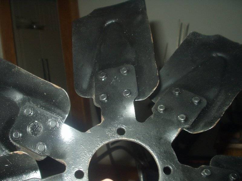 24 BLAde 3.JPG