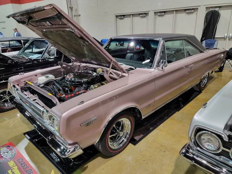 263 '67 Hemi GTX 2.jpg