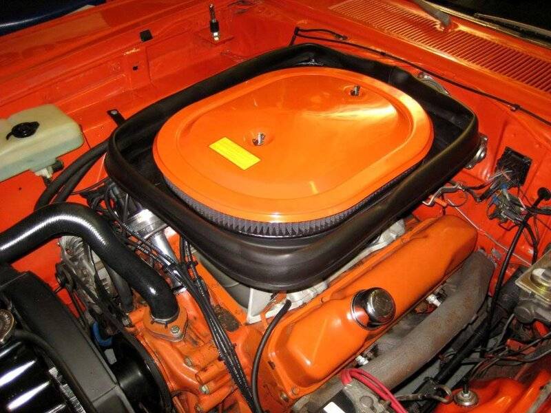 292029 Scam Picture Engine Bay.jpg